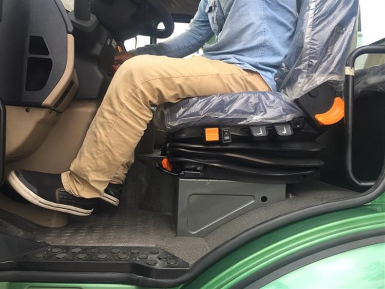 Xe tải thùng Howo 4 chân 336hp